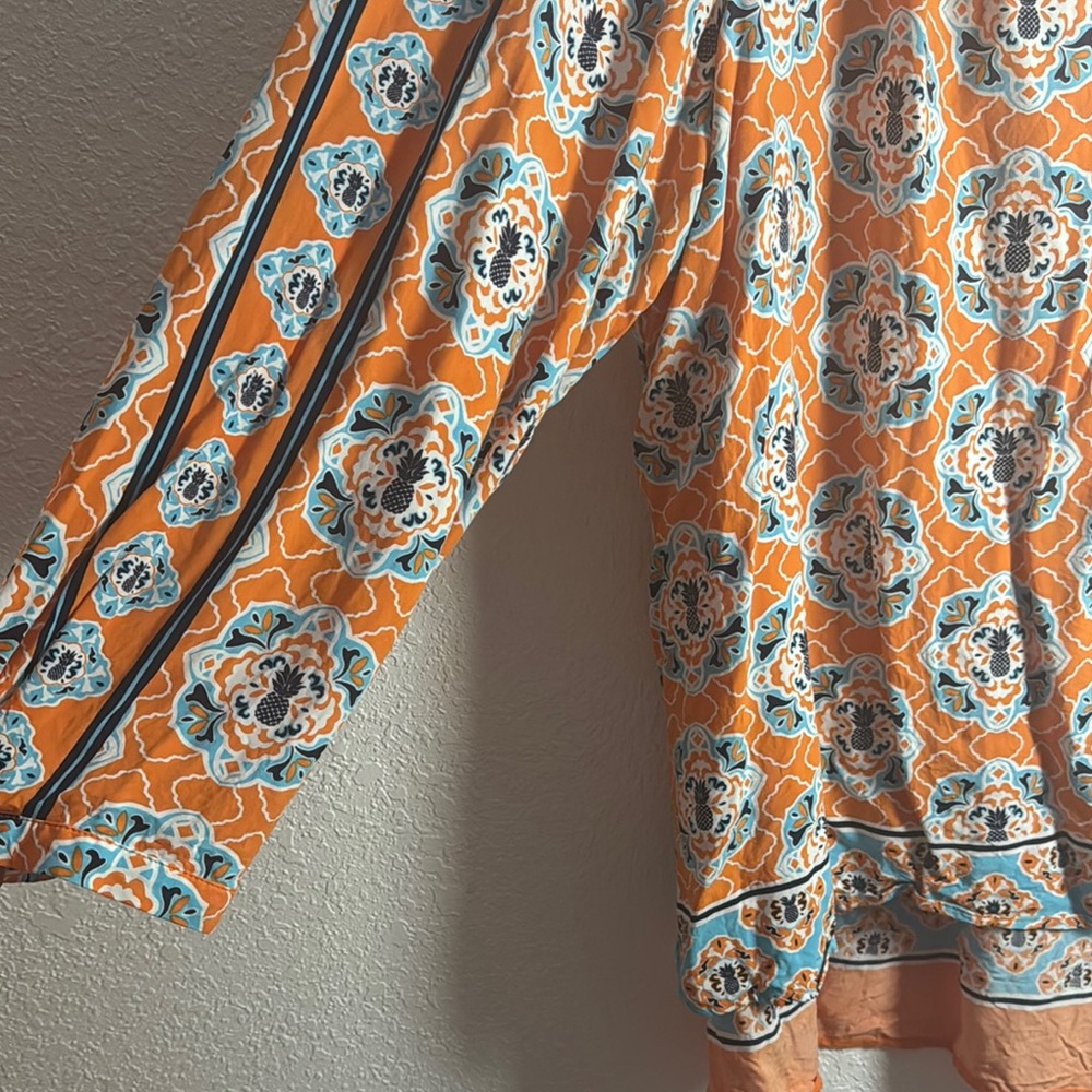 ❗️SOLD❗️Crown & Ivy Orange and Blue Patterned Blouse - Picture 3 of 4